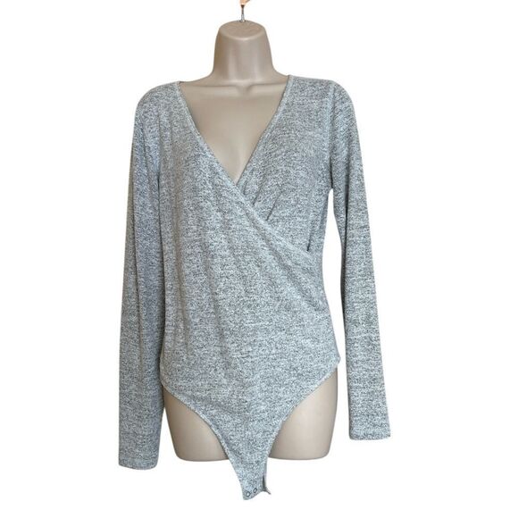 Abercrombie & Fitch Gray super soft Large Wrap Bodysuit Top - Picture 1 of 4